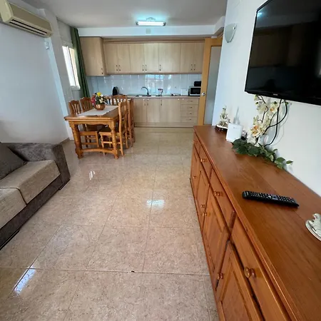 Apartment For A Ontario Mar